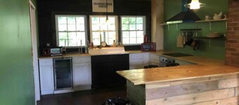 Your Own Home- Pet Friendly 