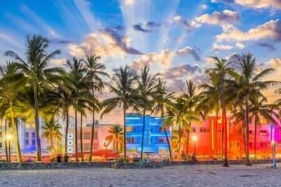 NEW! Havana Nights Villa ! Walk to Calle Ocho!