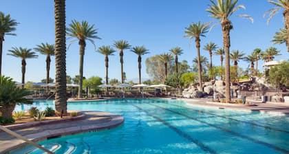 1st Coachella Weekend! 1-bedroom villa at the Westin with full resort access!