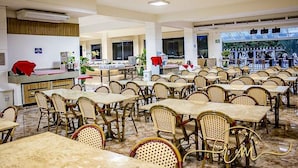 Dining - Lacqua diRoma RM Hospedagem  (Caldas Novas)