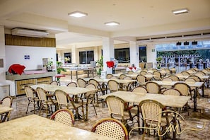 Dining - Lacqua diRoma RM Hospedagem  (Caldas Novas)