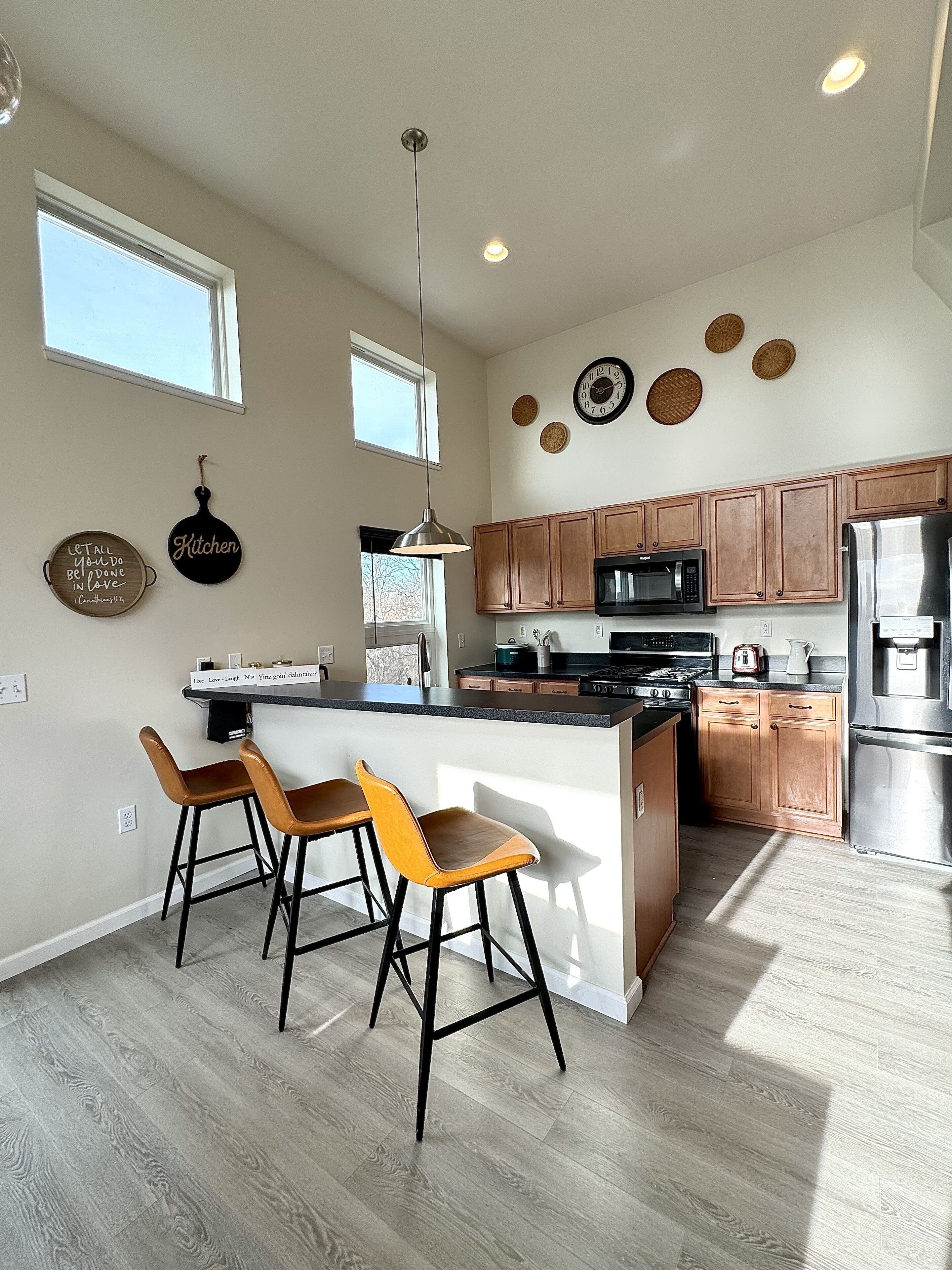 Mikrobølgeovn, ovn, kogeplade, opvaskemaskine