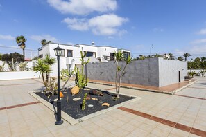 Property grounds - Villa Panorámica - Villas Experience (Güime)