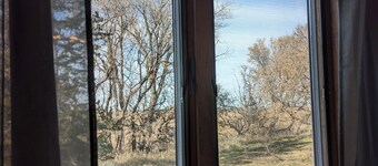 Family Friendly Cozy Farmhouse close to public hunting lands