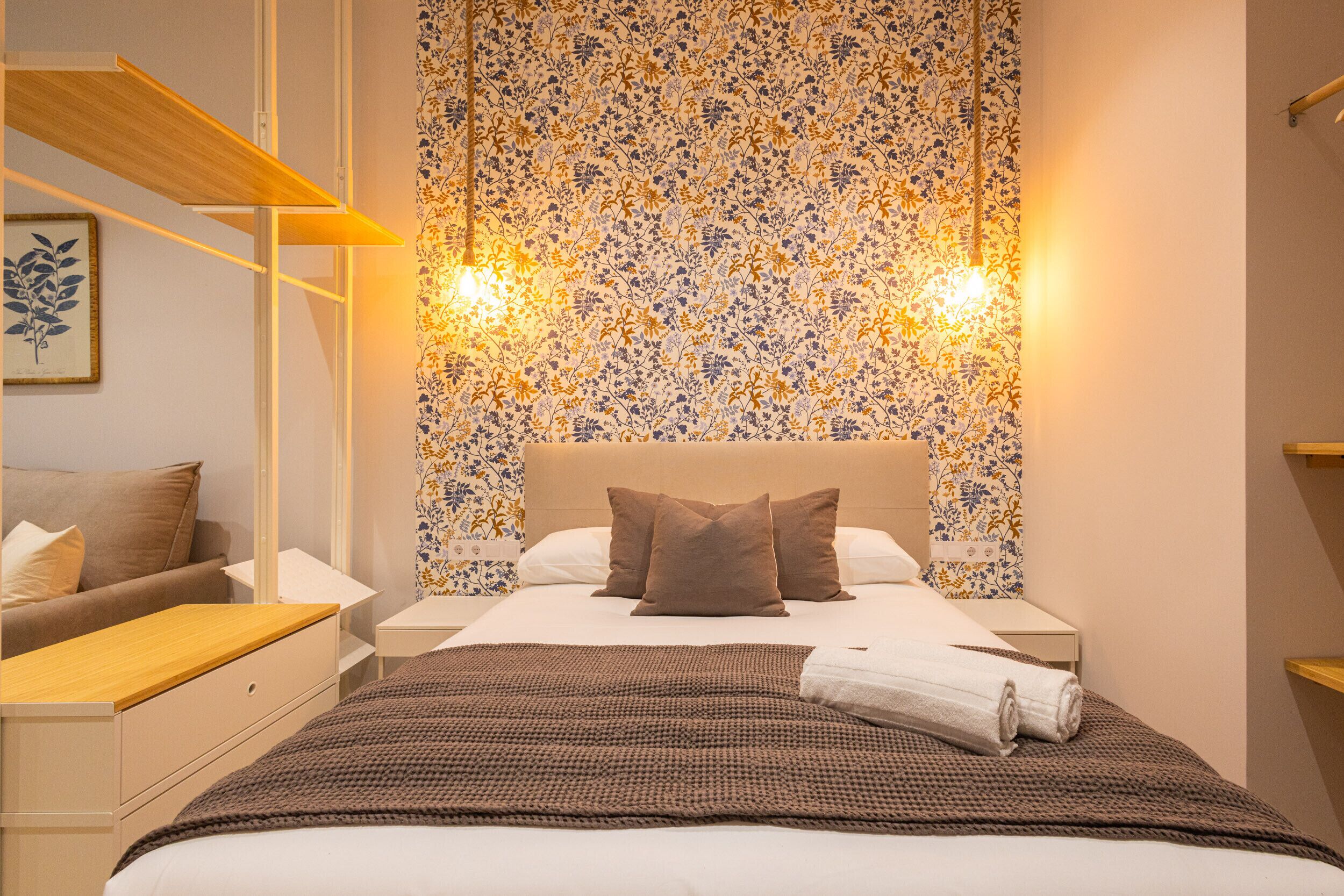 1 bedroom, iron/ironing board, WiFi (free), bed sheets
