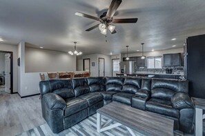 智能電視、 辦公室