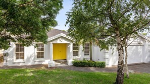 Exterior - Paddys - Point Lonsdale (Point Lonsdale)