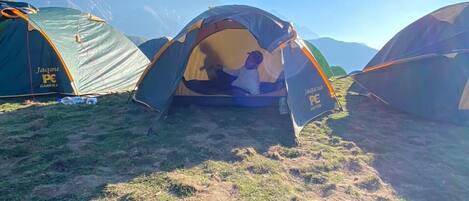 Honeymoon Tent | Bathroom