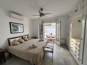 3 Schlafzimmer, Bügeleisen/Bügelbrett, Internetzugang, Bettwäsche