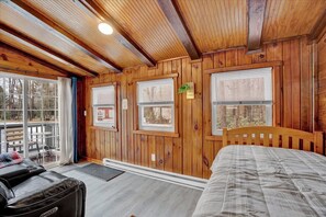 4 quartos, escrivaninha, ferros/tábuas de passar roupa, Wi-Fi