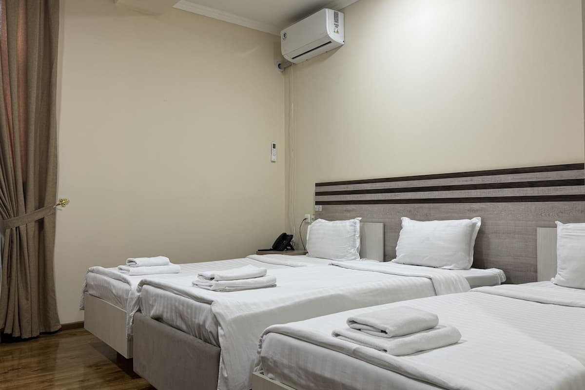 Soundproofing, free WiFi