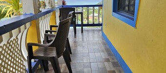 Bay View Apartments - Canouan Island - Room 2BC Breakfast, Snorkeling