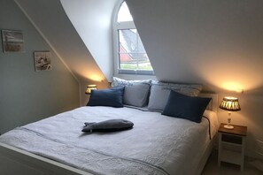 1 sovrum, strykjärn/strykbräda, internet och sängkläder