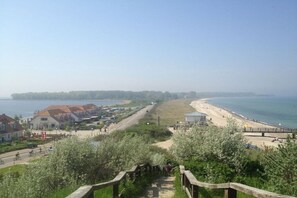 Beach nearby - Gorch Fock in the House of Aquarius (Rerik)