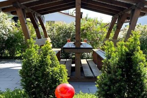 屋外ダイニングエリア