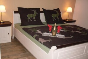 3 bedrooms, iron/ironing board, travel cot - House little Maddi Comfortable Vacation Home (Nessmersiel)