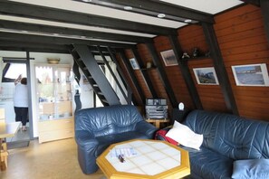 Smart TV, DVD player