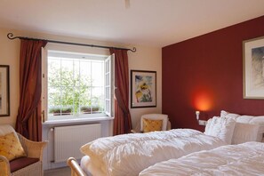 1 chambre, lit parapluie