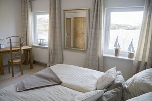 4 bedrooms, WiFi