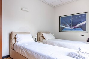 3 Schlafzimmer, Bügeleisen/Bügelbrett, WLAN, Bettwäsche