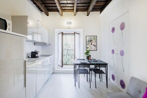 Fridge, microwave, stovetop, dishwasher - Easylife - Fully remodeled apt in fashion district (Milano)