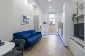 Living area - Easylife - Cozy and chic flat in Risorgimento area (Milano)