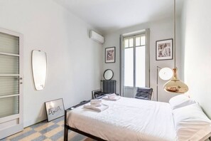 1 bedroom, iron/ironing board, WiFi, bed sheets - Easylife - Sophisticated two-room apartment in the heart of Navigli (Milano)