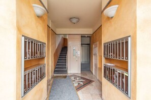 Interior - Easylife - Functional and cozy studio apartment in the heart of the Navigli (Milano)