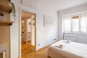 1 bedroom, iron/ironing board, WiFi, bed sheets - Easylife - Modern one-bedroom apartment in Paolo Sarpi area (Milano)