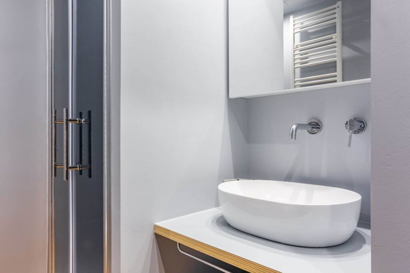 Doccia, asciugacapelli, bidet, asciugamani