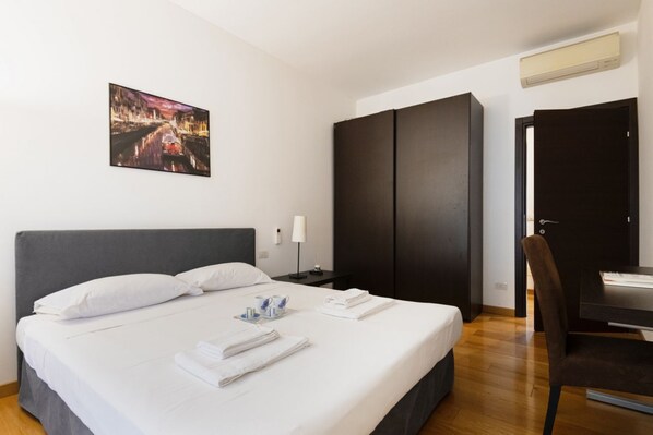 2 Schlafzimmer, Bügeleisen/Bügelbrett, WLAN, Bettwäsche