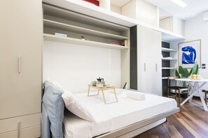 1 bedroom, iron/ironing board, WiFi, bed sheets