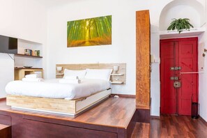 1 habitación, tabla de planchar con plancha, wifi y ropa de cama 