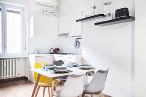 Dining - Easylife - Peace and Pleasure in Città Studi (Milano)