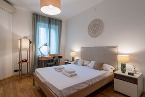1 chambre, fer et planche à repasser, Wi-Fi, draps fournis