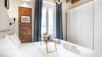 1 chambre, fer et planche Ă repasser, Wi-Fi, draps fournis