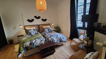 2 chambres, fer et planche à repasser, lit parapluie, Wi-Fi gratuit