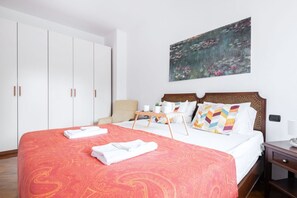 1 chambre, fer et planche à repasser, Wi-Fi, draps fournis