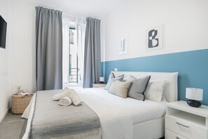 1 多间卧室、上网接入