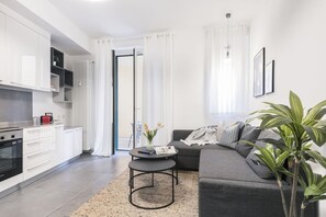 TV - Easylife - Amazing flat in Porta Romana (Milano)