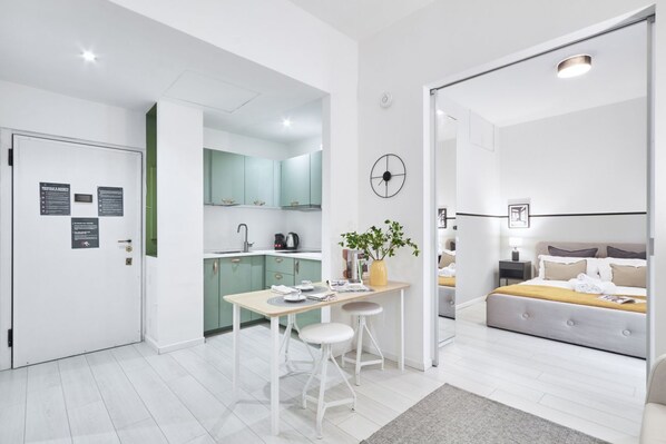 1 bedroom, WiFi, bed sheets