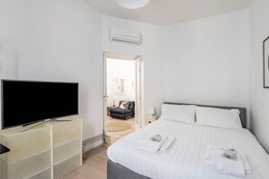 1 室のベッドルーム、アイロン / アイロン台、WiFi、ベッドシーツ