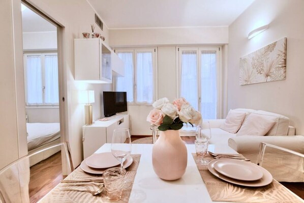 Interior - Easylife – Cozy apartment within walking distance of the colorful Porta Venezia (Milano)