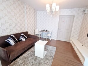 Living area - Condominium at Kathu ,Near Patong Beach (Tambon Kathu)