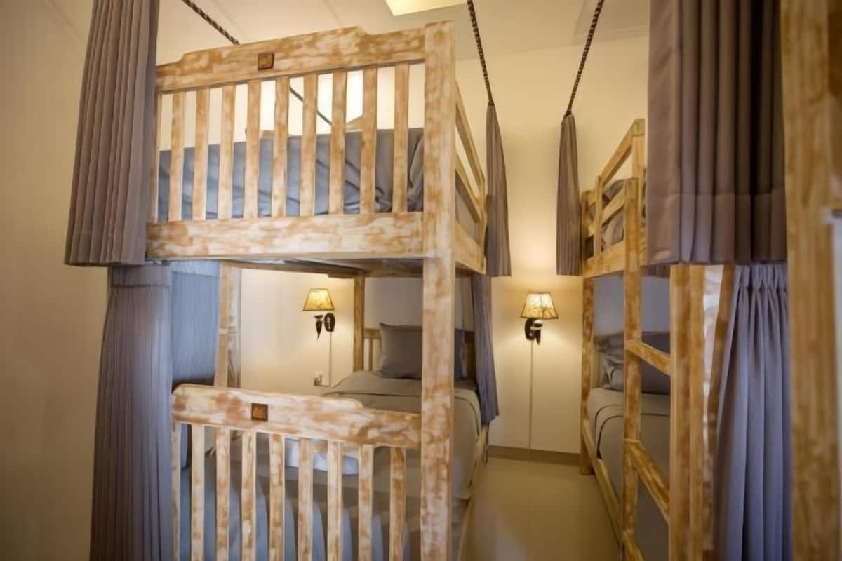 Sistema de insonorización, wifi gratis y ropa de cama