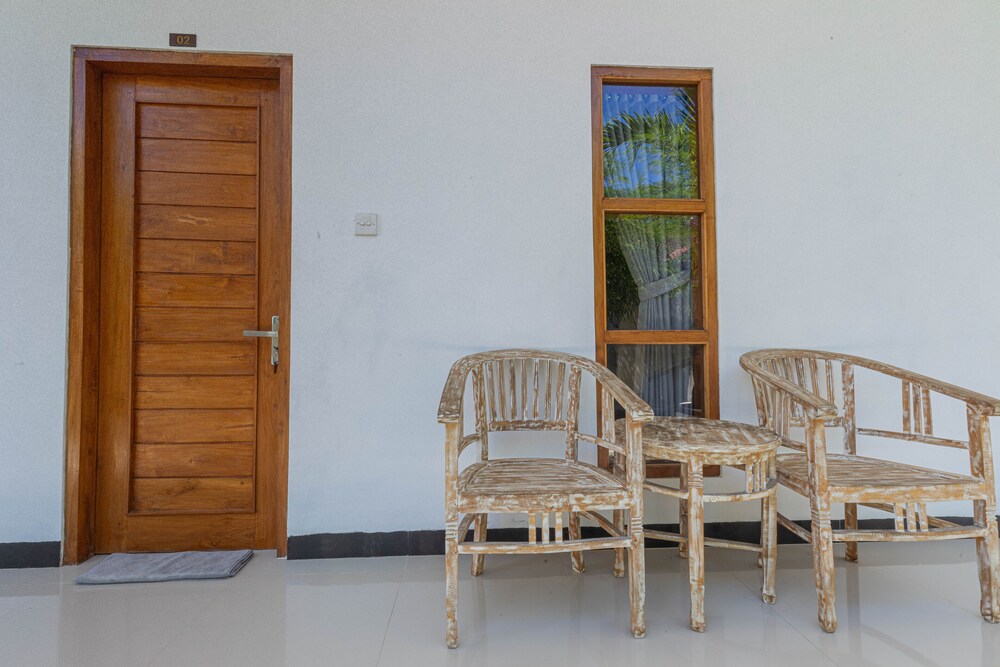 Seven Angels Villa And Hostel