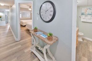 1 bedroom, iron/ironing board, free WiFi, bed sheets - Updated 1BR Direct Ocean Front Condo, Pools, Beach (North Myrtle Beach)