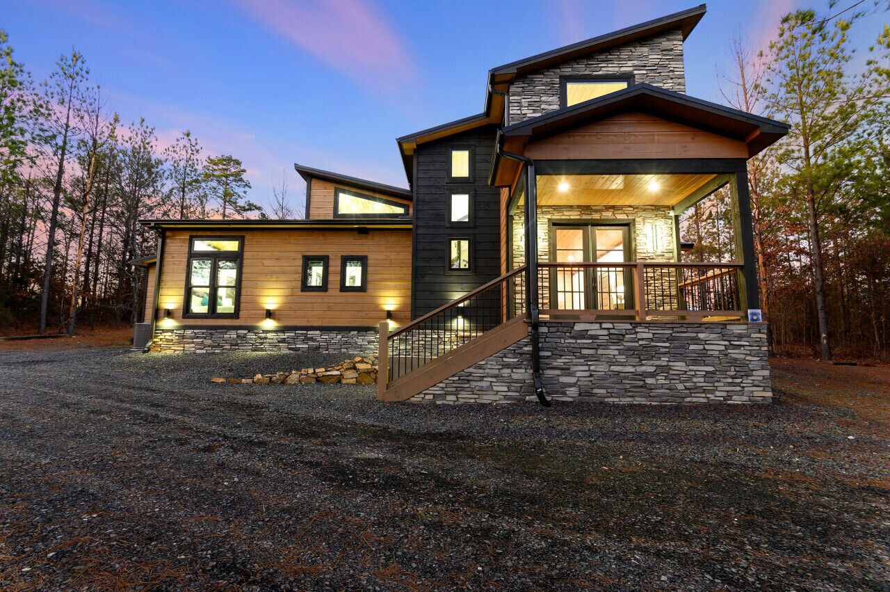 Tranquil Lane Lodge - Your Hochatown Getaway!
