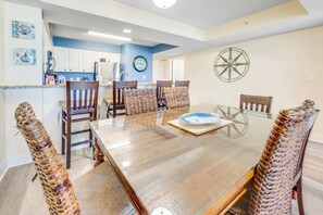 Dining - New 3BR at Paradise Resort,King Suite,Pools,Views! (Myrtle Beach)