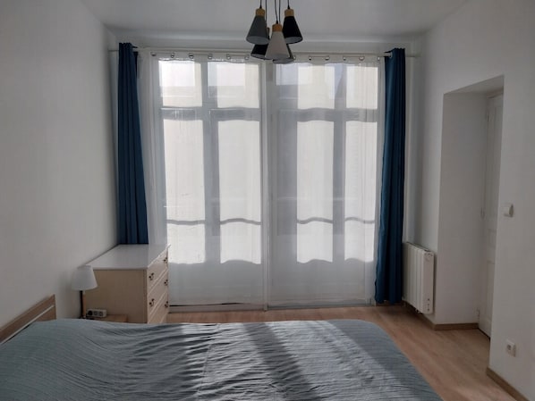 1 bedroom, iron/ironing board, WiFi